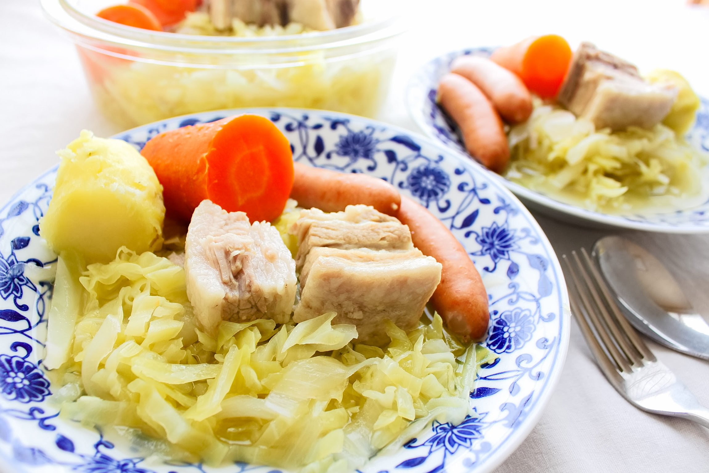 志麻さんのスパイシーロールキャベツ、オーブンチーズ焼きのレシピ。 - LIFE.net