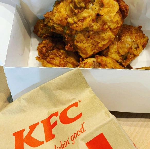 楽天市場 千葉県産 塩ゆで落花生 送料込 房の駅 おすすめ 常温保存可能 ゆで落花生 殻なし 千葉県産 ピーナツ おつまみ 落花生 お土産 お取り寄せ: 通心販売 房の駅