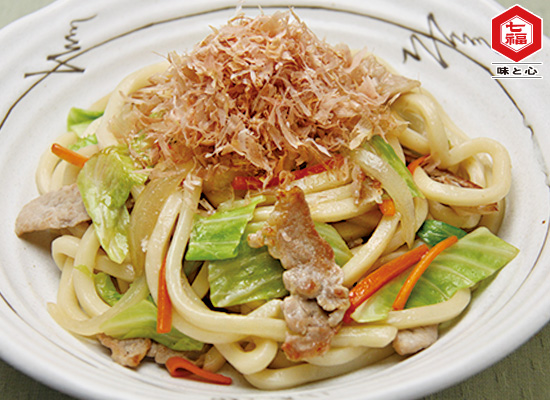 厚揚げとキャベツの味噌焼きうどん奥薗壽子のなべかまぺえじ