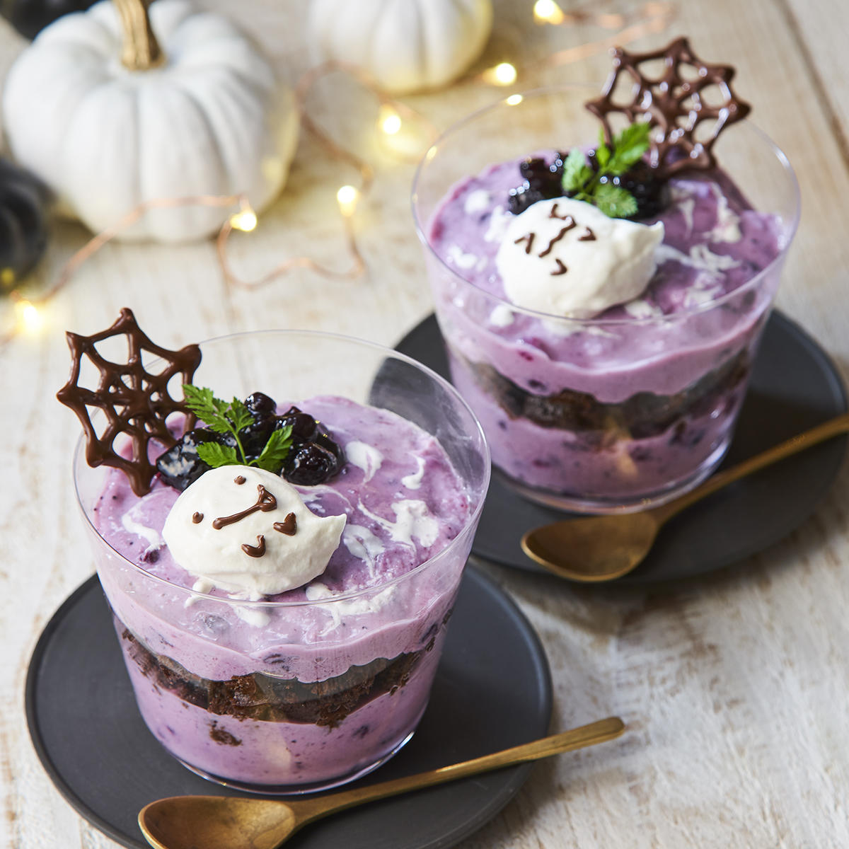 タカノフルーツパーラー新宿本店 ハロウィンパフェ『2024 TAKANO'S Halloween』が10月31日まで提供