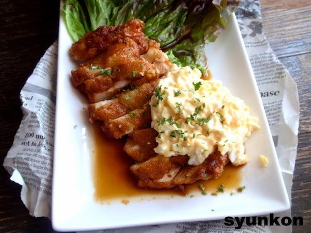 DAIGOも台所 山本ゆりさんの衣ザクザク「レジ横チキン」レシピ – 一人でも作れる簡単な美味しい料理の秘訣とは？しげゆきの食卓だより