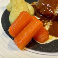 豆腐ハンバーグに合う献立20選！相性の良いご飯や副菜のレシピをご紹介ネスレ日本 製品情報サイト