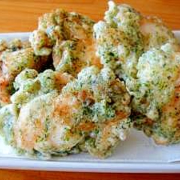 鶏の磯辺揚げ弁当🍙, 前日に白だしで下味つけて, 朝に天ぷらことあおさと水につけて, 揚げたよ🙌🙌, .,お弁当 お弁当記録 お弁当作り方,作り置き 冷凍保存 お昼ご飯 ランチ