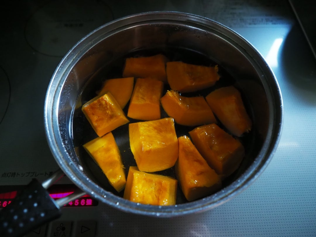 レンチンで簡単「かぼちゃのいとこ煮」のレシピ。材料3つ＆調理時間15分