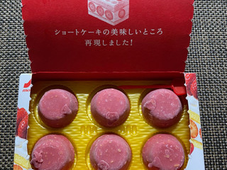 ピノ 苺のショートケーキ！値段や味やカロリーは？コンビニで買えるアイス商品 -コンビニのチョコとアイス新商品の美味しい物を食べたいんじゃ！ コンオイジャ