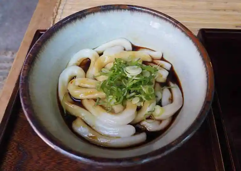 お伊勢参りで必食したい！老舗「木下茶園 外宮前店」の魅惑の抹茶スイーツTABIZINE～人生に旅心を～