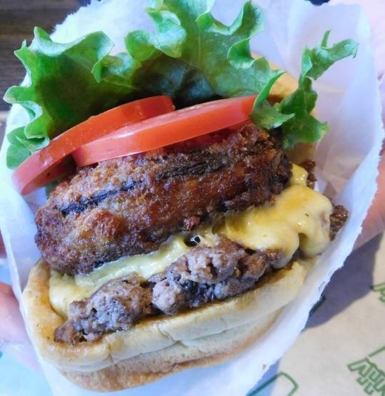 ニューヨークで食べてこそ美味しい「シェイクシャック」のハンバーガーSHAKE SHACKクドウ秘境メシ