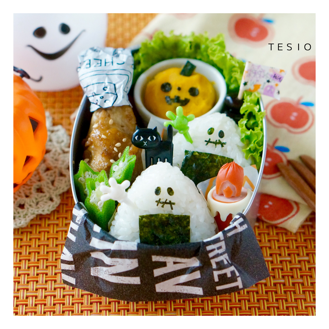 海苔アートでスヌーピー: キャラ弁やお弁当の簡単レシピ