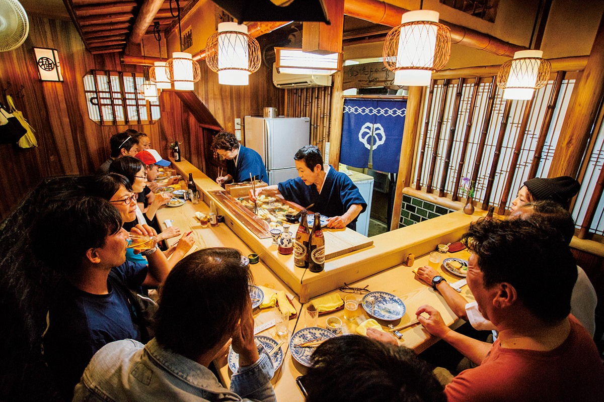 バリうまソウルフード『まねきのえきそば』 姫路市シマグニノシマタビ