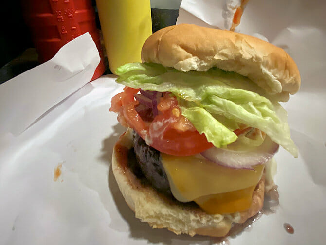 美味しいお店はここ！ニューヨークで流行のハンバーガーショップ４選はじめて海外旅行ブログトリッピン