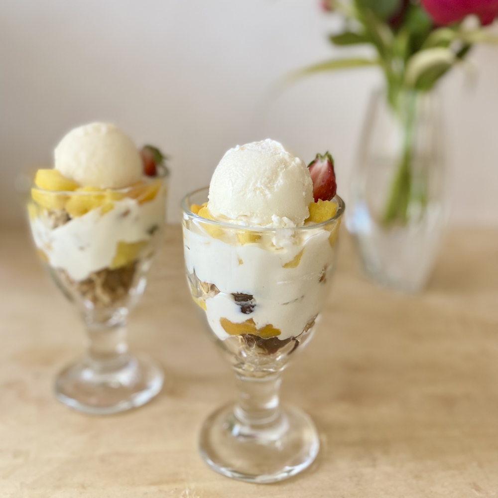 おうちカフェで作る贅沢シャインマスカットパフェ