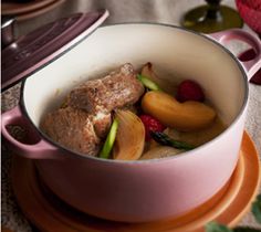 ル・クルーゼ ジャポン Le Creuset Japon - 新製品ココット・エブリィで手軽につくれる