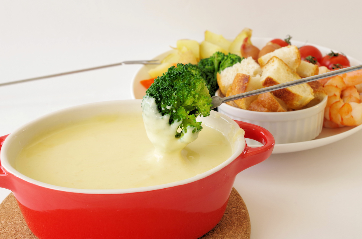 宅飲みパーティーが盛り上がる！おすすめメニューとレシピFeeeel