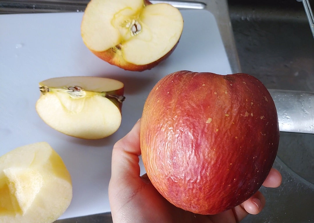 りんごの保存方法に困っている方必見！農家がりんごを長期保存する方法 - ブラベリーファーム太陽の贈り物。本物の赤りんご長野県飯綱町