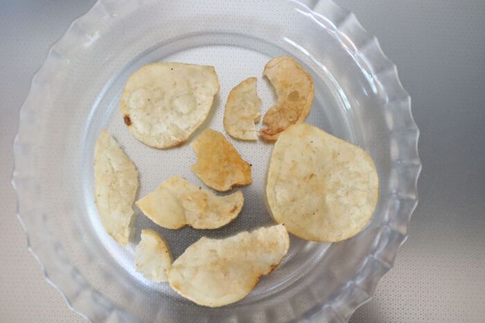 電子レンジで作るポテトチップ