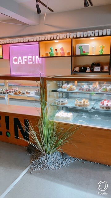 カフェイン 新大久保 バースデイプレートTikTok