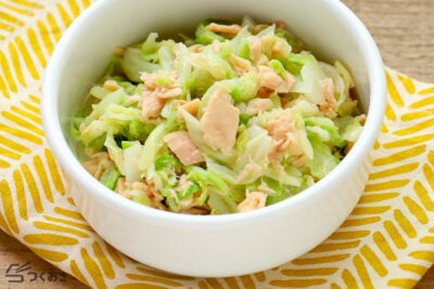 鶏むね肉とキャベツのポン酢炒め