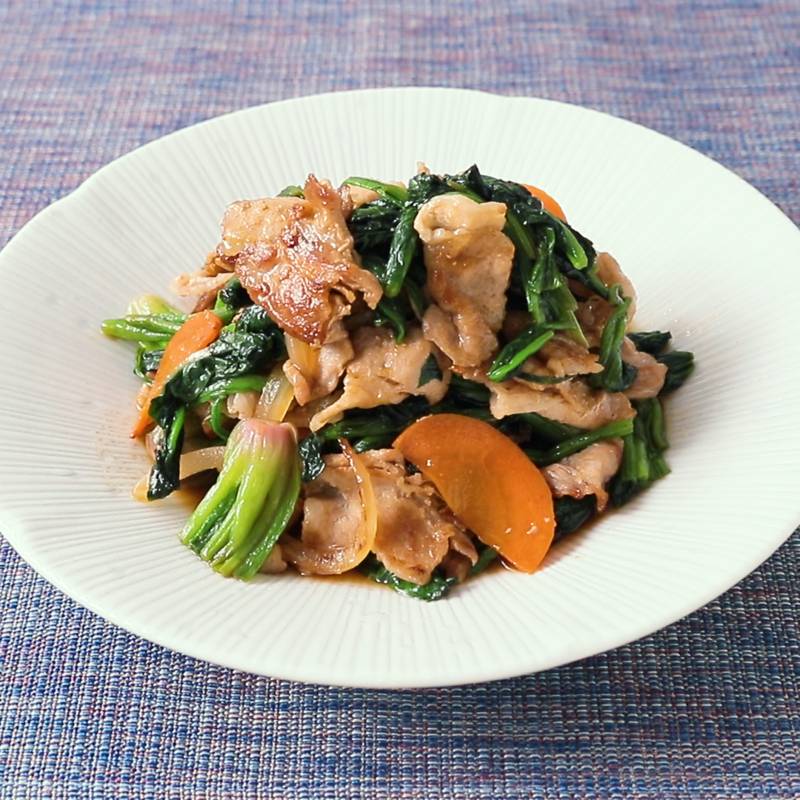 ワンパン時短で絶品♪きのことほうれん草の豚こま旨塩パスタ