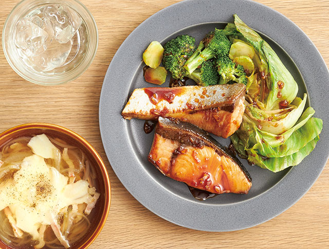 ぶりのガーリックソテー、ローストオニオンスープeフレンズ ぱくぱく献立くん