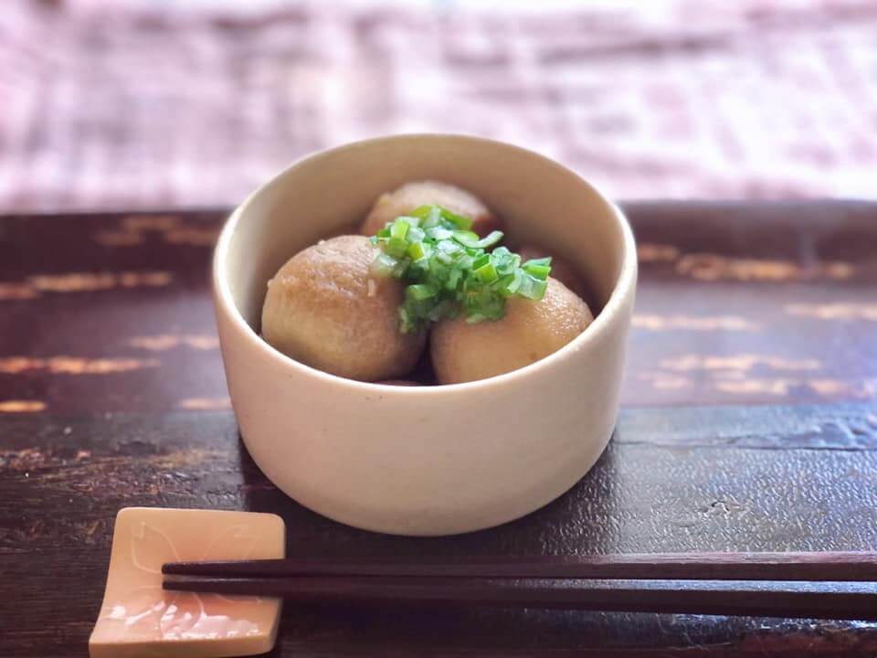 楽天市場 冷凍 さといも ホール 500g 神栄 冷凍野菜 惣菜 便利 弁当 ストック 仕出し 和食 煮物 里芋 サトイモ 6800009198 :海産王子