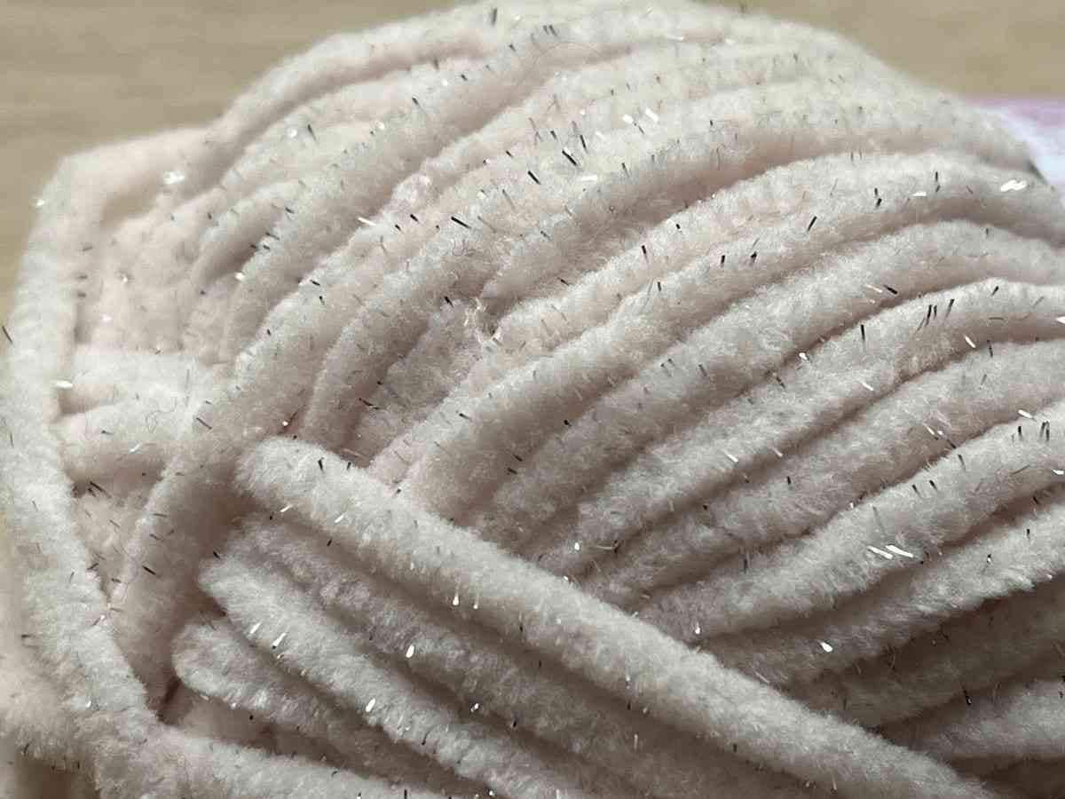 セリアの毛糸の種類を紹介 人気の『ケーク』を使ってみると？ – grapeグレイプ