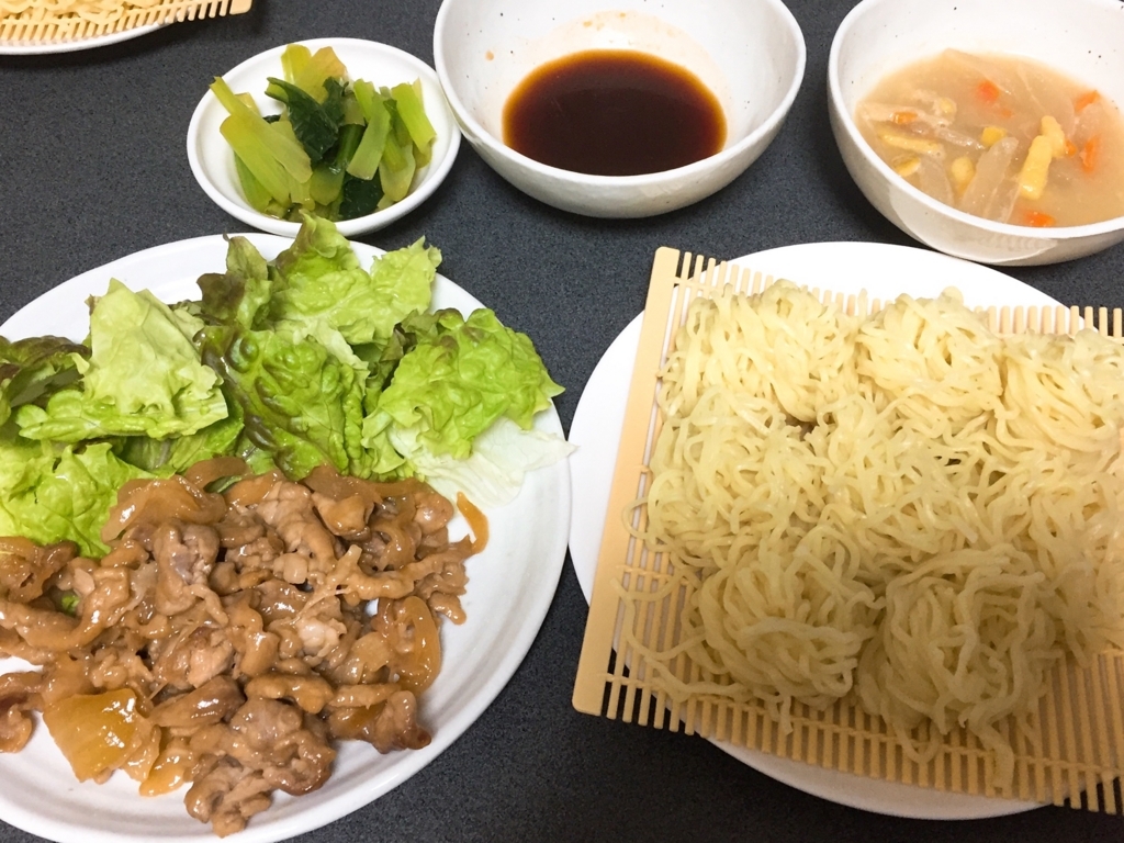 陸上短距離・中学生アスリートの練習期のお昼ごはん献立 ざるラーメンジュニアアスリートのごはん