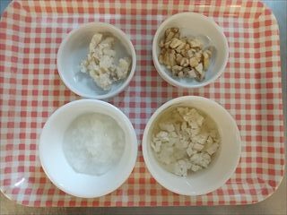 dショッピング 離乳食ケース M アンパンマン 保存容器 持ち運び パッキン付電子レンジ対応 食洗機対応 離乳食 持ち運び 弁当箱 冷凍対応離乳食食器 仕切り ランチボックスカテゴリ：食器セットの販売できる商品リビングート093315743 ドコモの通販サイト