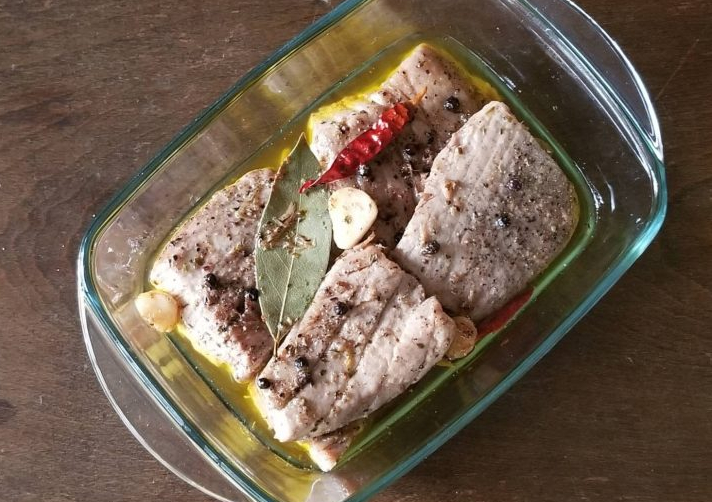 マグロ釣り師の手作りシーチキン。アラでも釣果在庫でもOK！ 松本幸雄のRCクッキング │ルアマガプラス