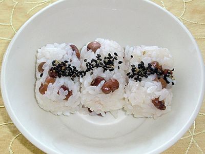 ほんのり桜色♪かんたん小豆ごはん
