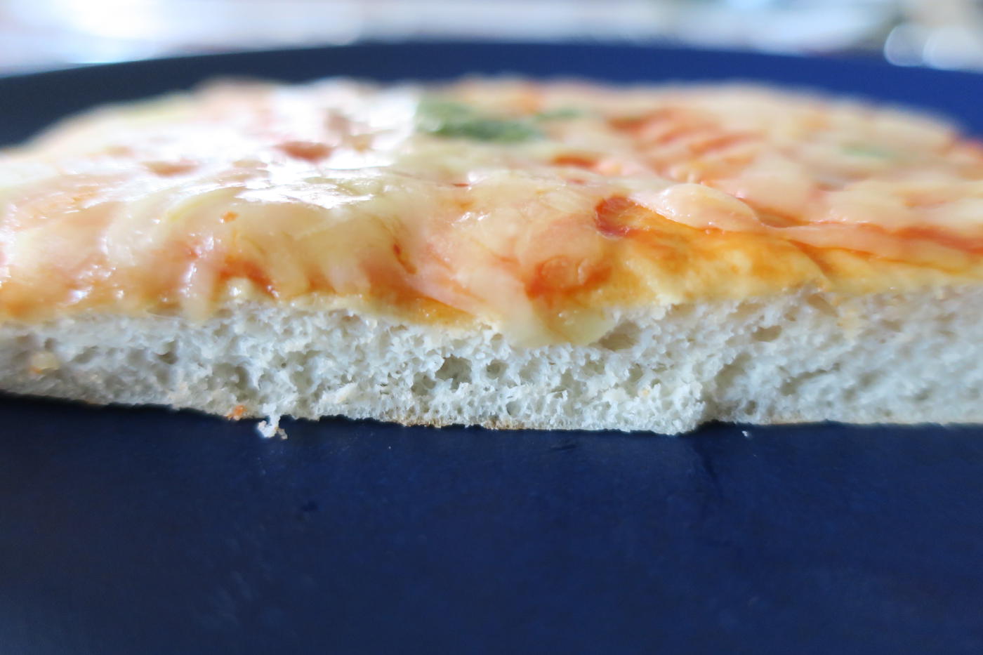 ダイエット中でもピザ食べ放題!? シャトレーゼの「糖質カットピザ」が驚異的な糖質量で逆に怖くなったロケットニュース24