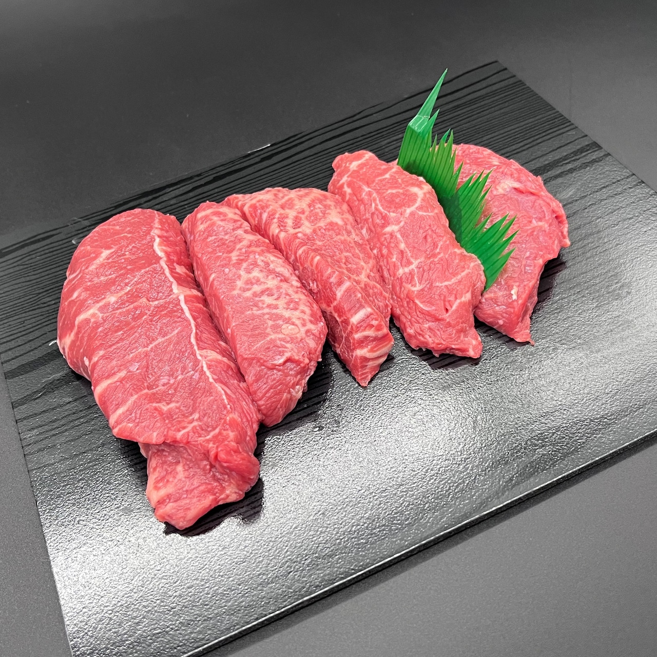 宮崎牛 ミスジステーキ 2枚 牛肉 冷凍 ステーキ肉 お取り寄せ 牛ステーキ肉 国産 黒毛和牛 みすじ 希少部位 黒毛和種 ブランド牛 -産直お取り寄せニッポンセレクト ギフトモール店 - プレゼント＆ギフトのギフトモール