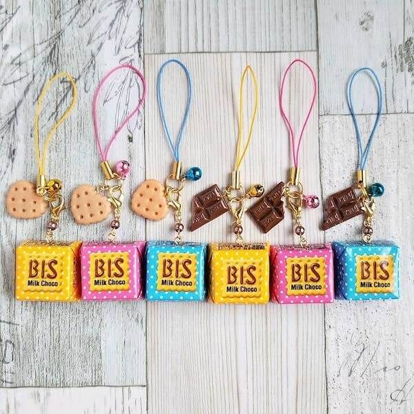 お菓子の袋でオリジナルキーホルダー作り方！百均DIY！nachicos blog