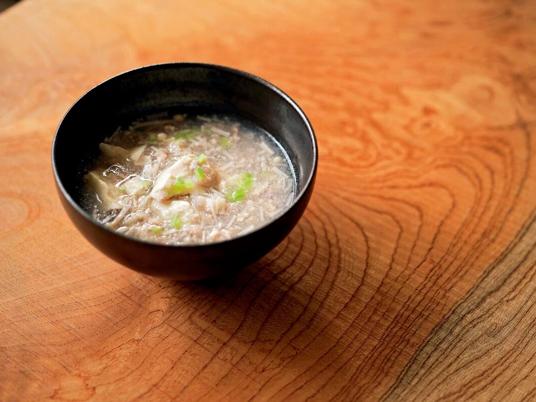 豆腐とレンコンのピリ辛あんかけ饅頭