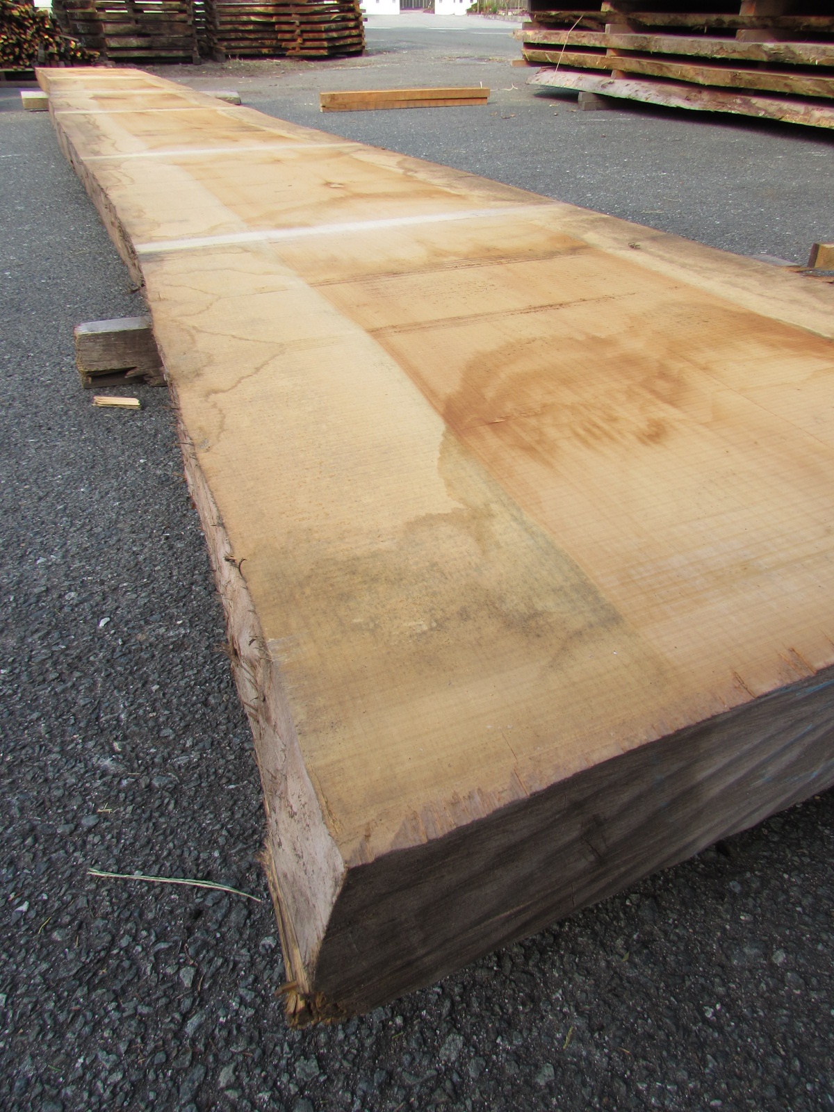 KUKU 株式会社福田工務店一枚板、無垢材、木材加工、製材木と暮らす豊かさをデザインする