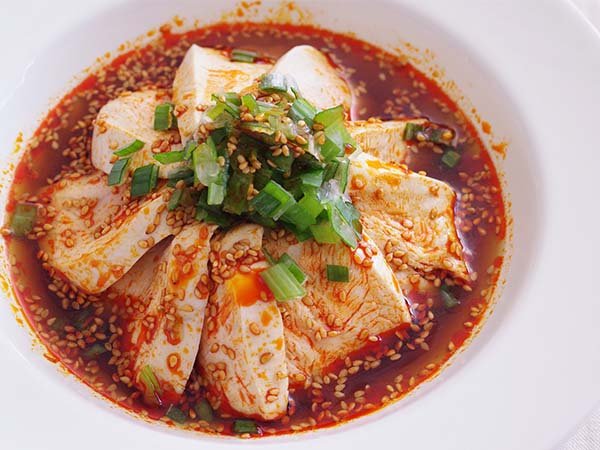 蒸してしっとり！自家製辣油で超シビカラ「よだれ鶏」 Koi-Chef Blog