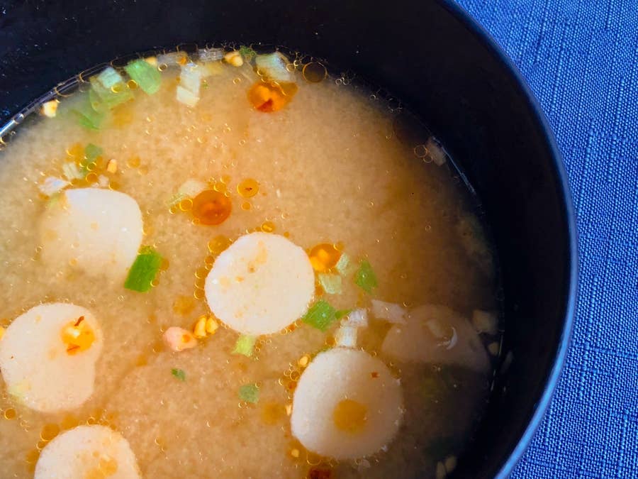 これは買いだ カルディで売れてる「えび油」。旨みを活かした最強の使い方を伝授！ - macaroni