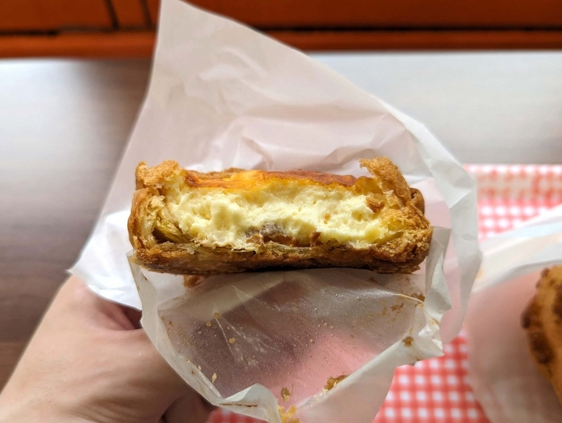 ビアードパパさんの焼きチーズケーキシュー - チーズケーキマニアへの道!! 世界の味を発見しよう