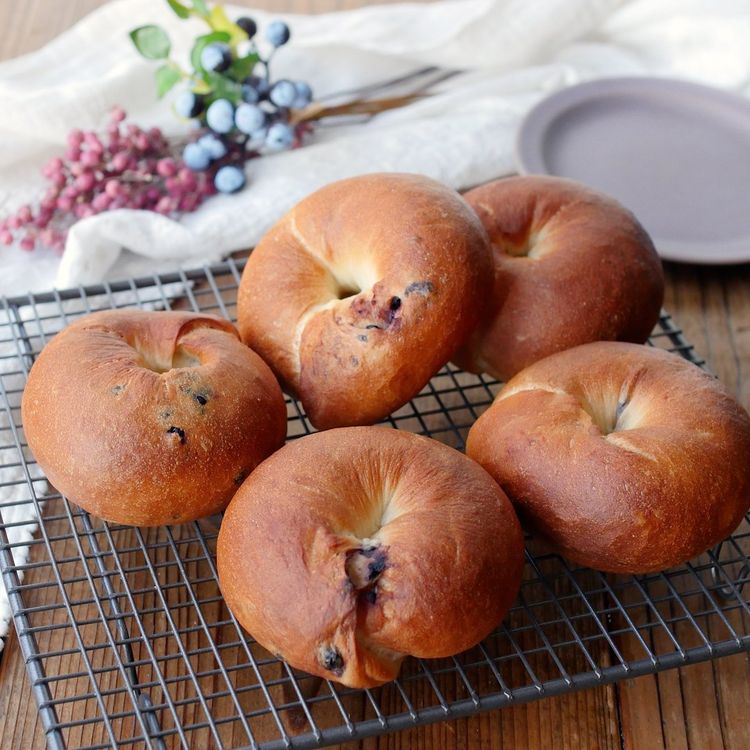 ベーグルの冷凍保存方法！美味しく保存する方法と解凍後の楽しみ方