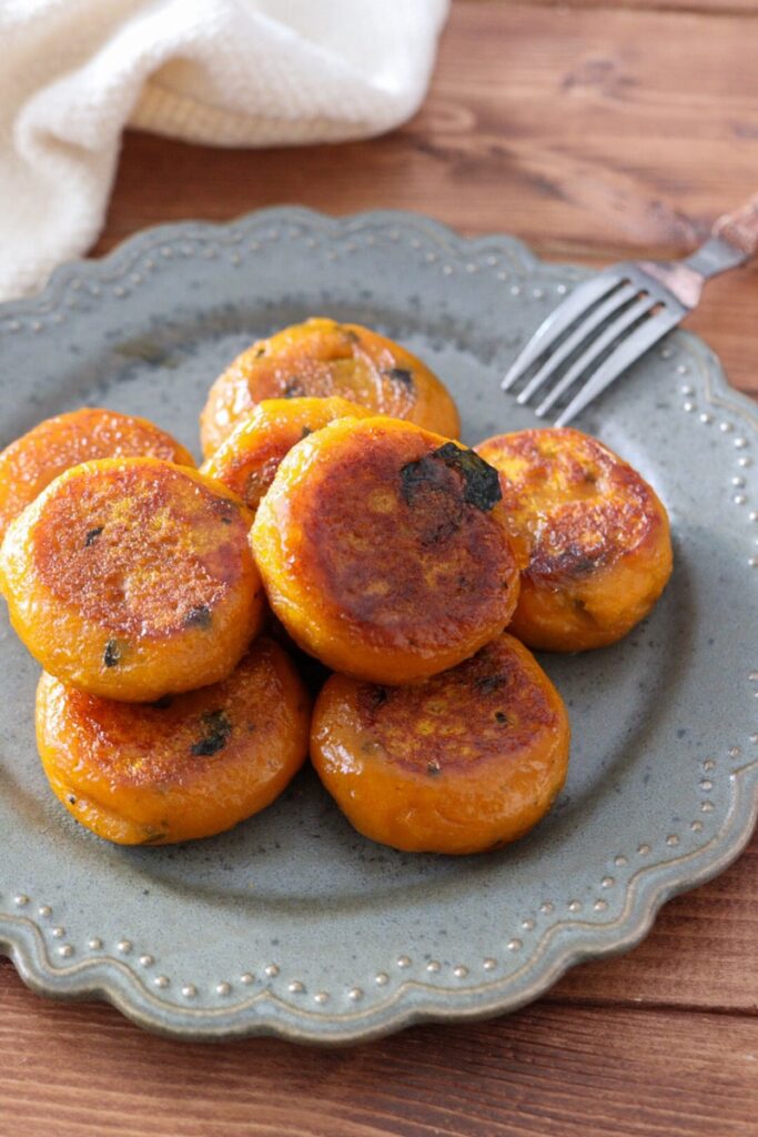 かぼちゃのごま団子