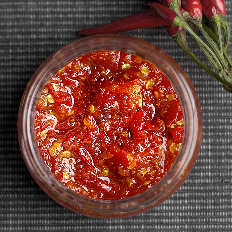 簡単☆スイートチリソースで作るエビチリ