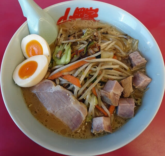 きちんとした野菜をしっかり食べることで、一番亭は皆さまを応援します！ - らーめんの一番亭 静岡県東部中心、昭和26年創業です。 餃子・らーめん・定食