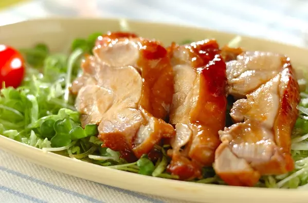 鶏ももで作り置き10選 お弁当おかずにぴったり！唐揚げ・焼き鳥・照り焼きのレシピ♪