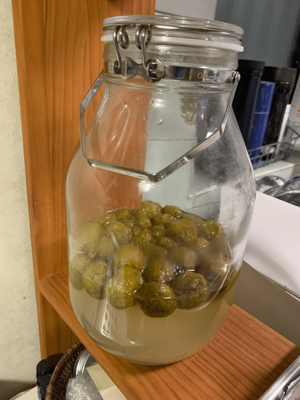 梅シロップを漬けて3週間経ったのですが、色が濁っています。これは- Yahoo!知恵袋