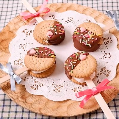 ホワイトデー♡材料2つ！マシュマロサンドクッキー♡