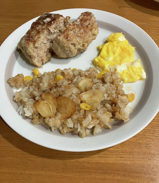 ガーリックペッパーライス 食べなきゃ損するヤバい男飯教えます！なべのだいどころ