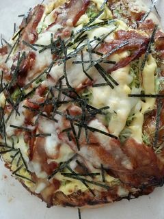簡単☆市販の照り焼きチキンピザのアレンジ