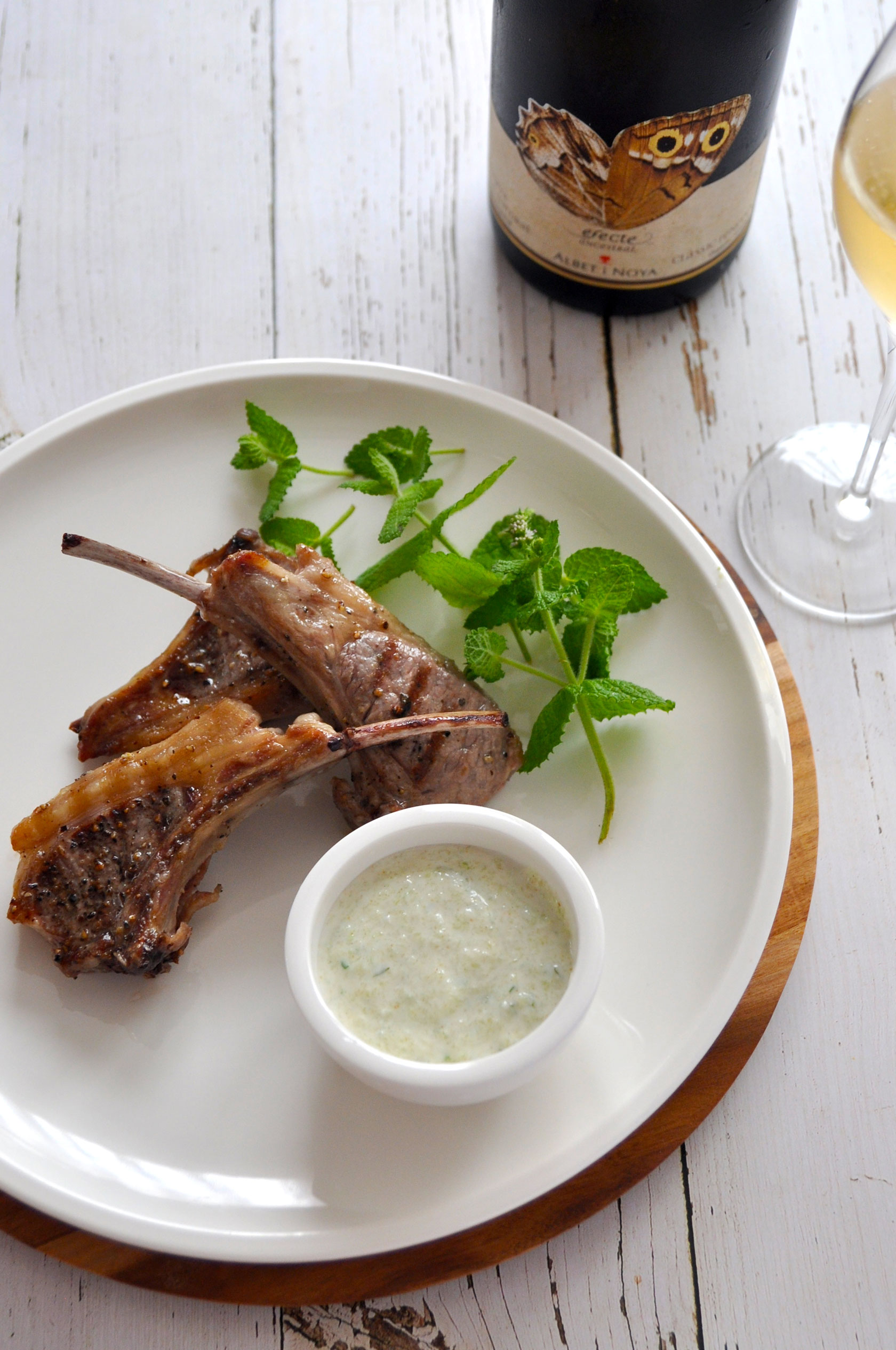 ラムチョップ 王道の漬け込みタレ 10本とパエリア３種のセットながおか屋通販・ラムチョッ