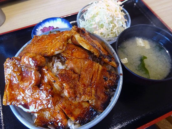 梅香味キャベツの即席塩豚丼