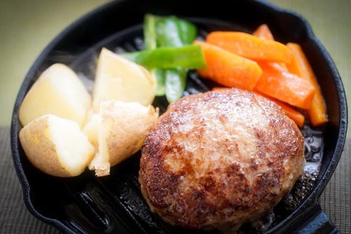 7,753,900点を超える食材のストックフォト、写真、そしてロイヤリティフリーの画像 - iStock野菜, 肉, 食卓