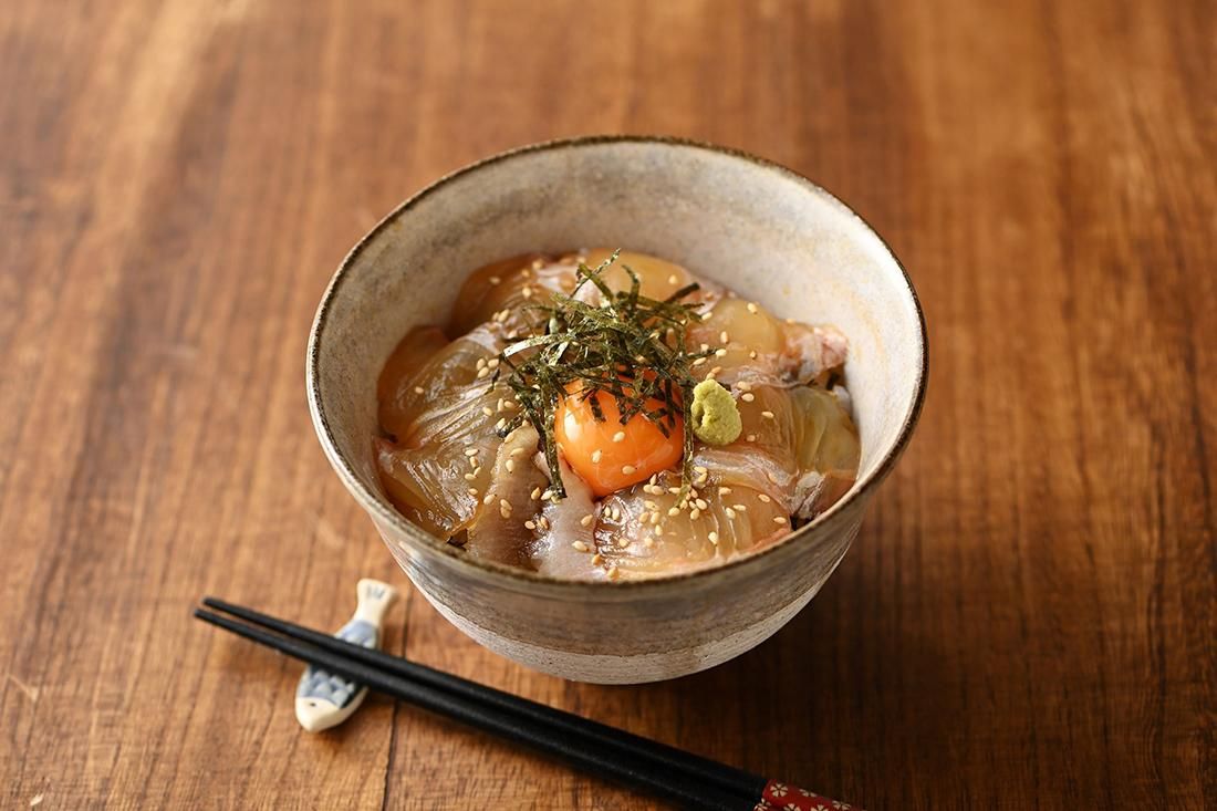 ゆず風味が旨い！「ヒラメの漬けイクラ丼」 レシピ・作り方 by Startrek - 楽天レシピ